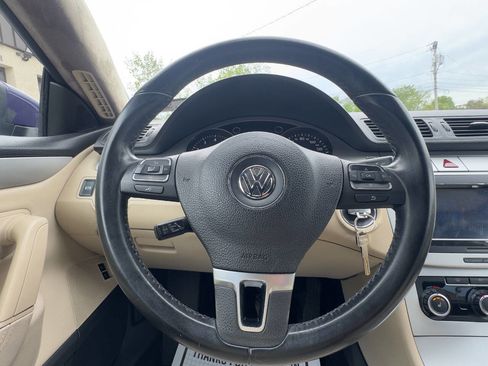 Used 2010 Volkswagen CC Sport FWD image 19