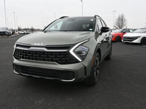 Used 2024 Kia Sportage X-Line w/ X-Line Premium Package image 4