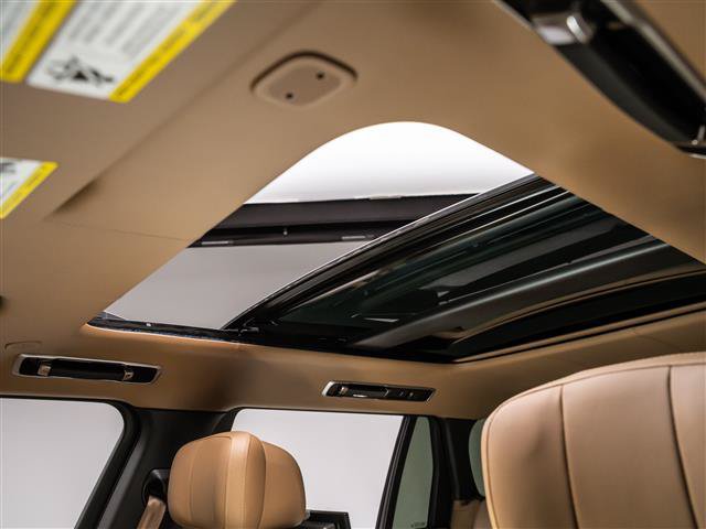 New 2026 Land Rover Range Rover Long Wheelbase Autobiography AWD/4WD image 13