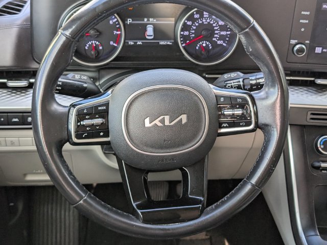 Used 2022 Kia Carnival LX FWD image 15