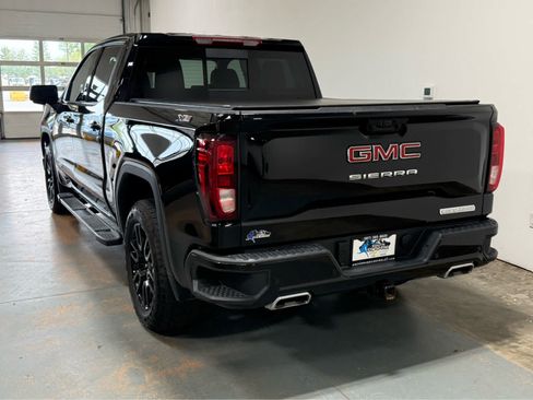 Used 2025 GMC Sierra 1500 Elevation w/ Elevation Premium Package AWD/4WD image 3