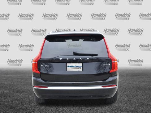 Used 2023 Volvo XC90 B6 Ultimate w/ Protection Package Premier image 8