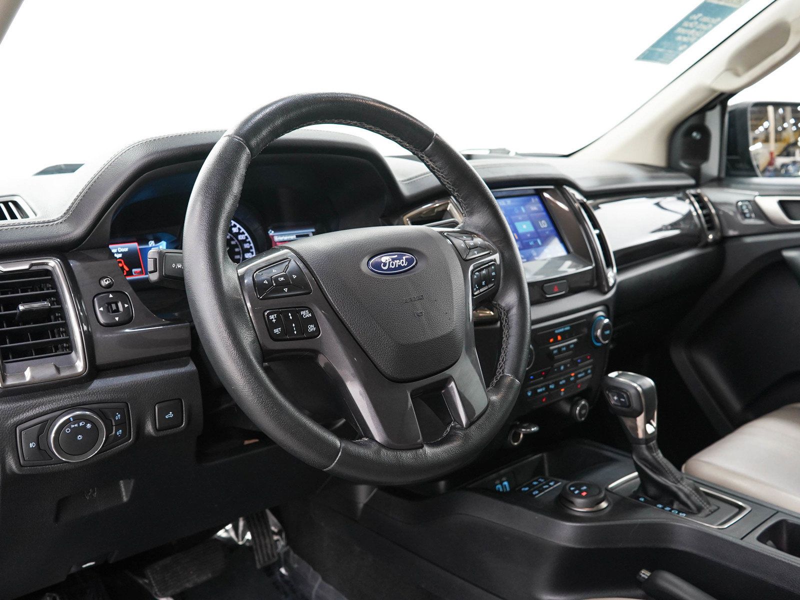 Used 2020 Ford Ranger Lariat w/ Equipment Group 501A Mid AWD/4WD image 25
