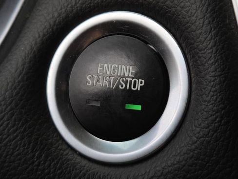 Used 2020 Chevrolet Traverse LT AWD/4WD image 33