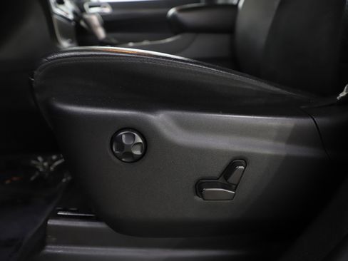 Used 2021 Jeep Grand Cherokee Laredo X image 24