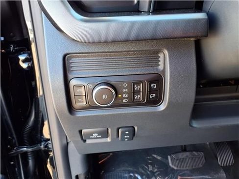 New 2026 Ford F350 Platinum image 22