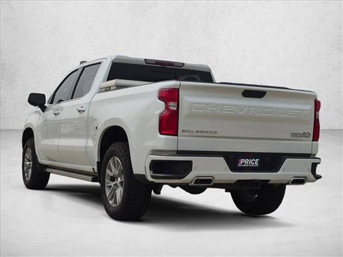 Used 2021 Chevrolet Silverado 1500 High Country w/ Technology Package AWD/4WD image 7