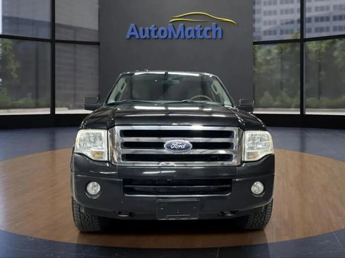 Used 2011 Ford Expedition EL XLT image 2
