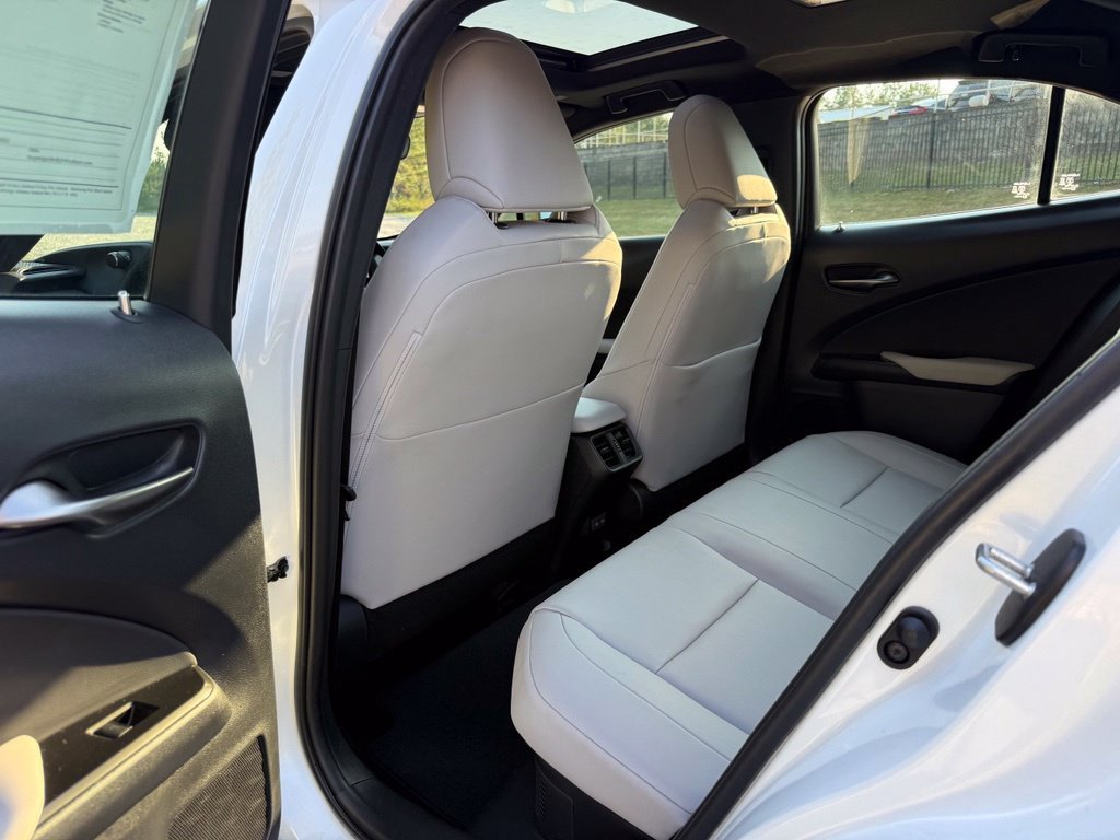 Certified 2025 Lexus UX 300h AWD w/ Accessory Package (Z1) image 28