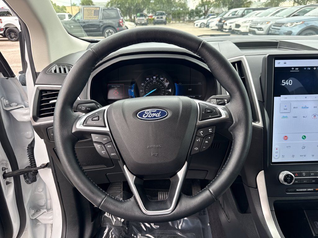 Certified 2023 Ford Edge SEL w/ Convenience Package AWD/4WD image 15