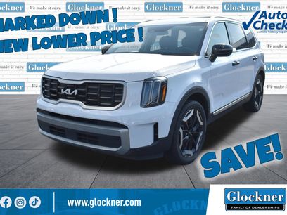 Used 2023 Kia Telluride S w/ S Sunroof Package