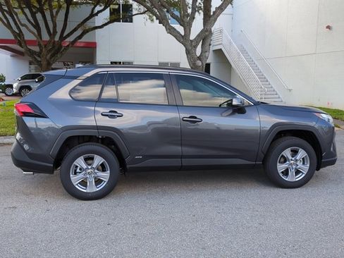 Certified 2025 Toyota RAV4 XLE image 4