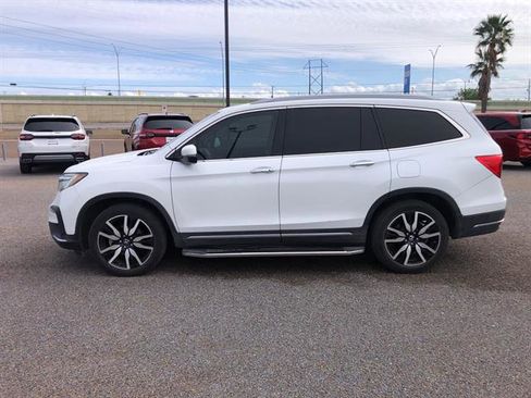 Used 2021 Honda Pilot Touring image 4