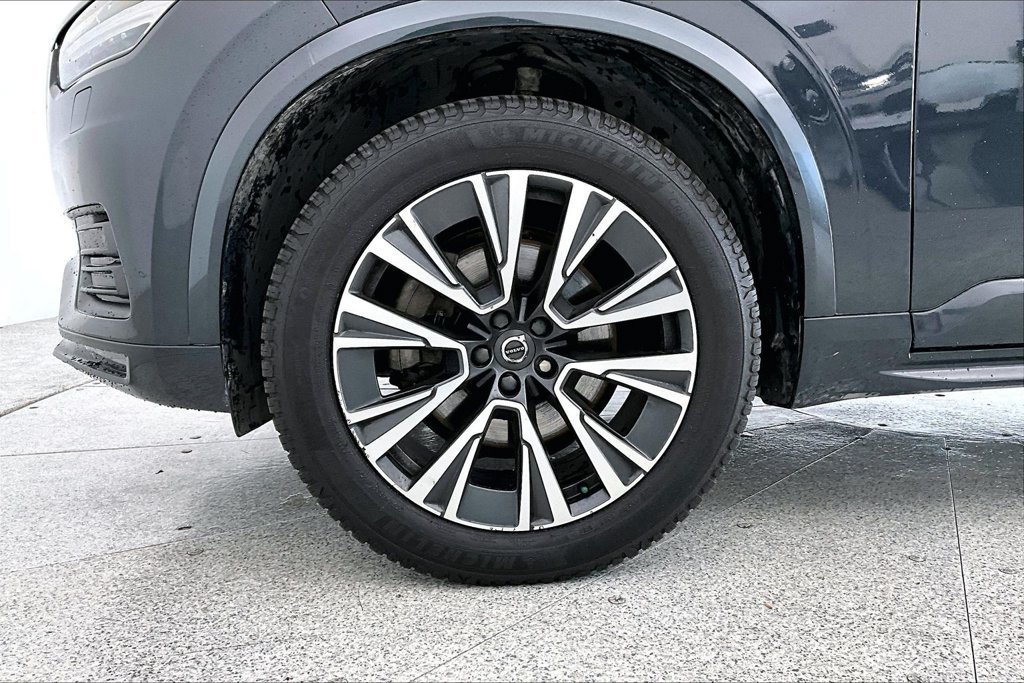 Used 2021 Volvo XC90 T5 Momentum w/ Climate Package FWD image 10