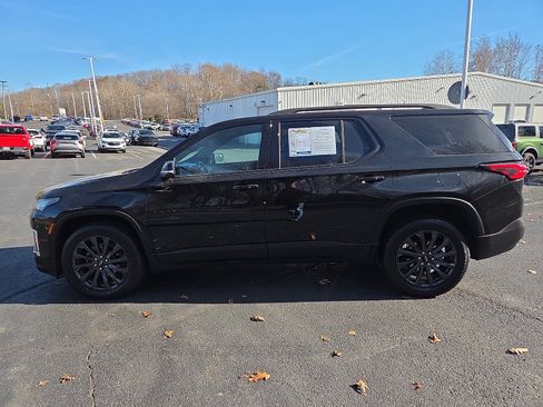 Used 2023 Chevrolet Traverse RS image 6