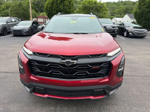 Used 2025 Chevrolet Equinox RS FWD image 8