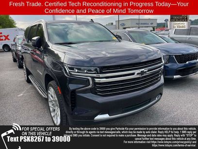 Used 2022 Chevrolet Suburban LT w/ Luxury Package