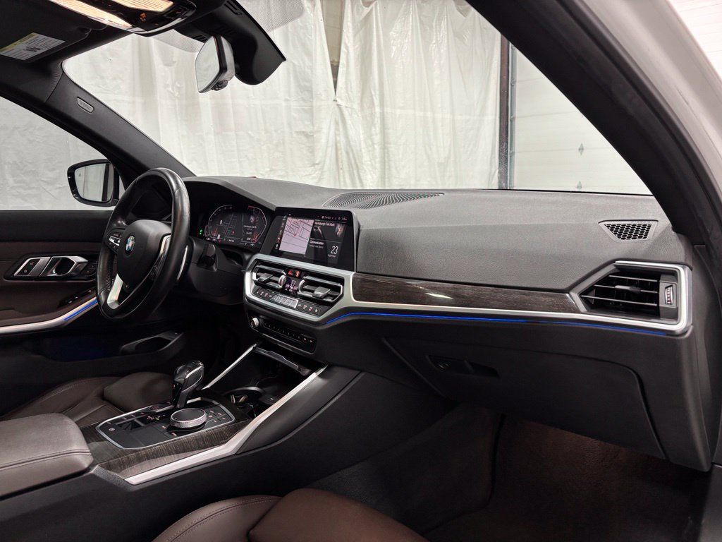 Used 2020 BMW 330i xDrive Sedan w/ Premium Package AWD/4WD image 56