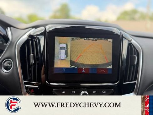 Used 2019 Chevrolet Traverse LT w/ LT Premium Package AWD/4WD image 19