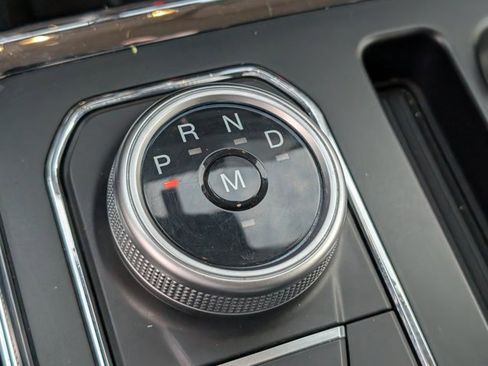 Used 2023 Ford Expedition Max XLT image 28