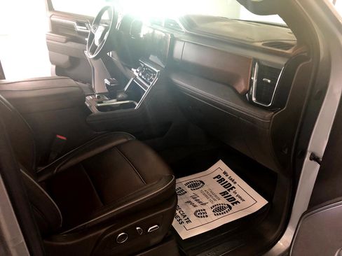 Used 2025 GMC Sierra 1500 Denali w/ Denali Reserve Package image 15