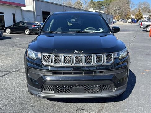 Used 2024 Jeep Compass Sport image 8