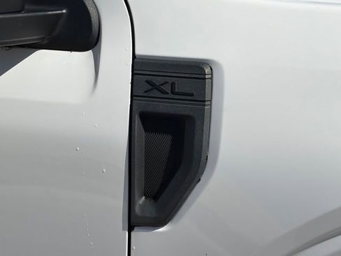 Used 2022 Ford Maverick XL image 6