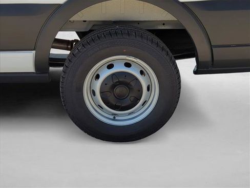 New 2026 Ford Transit 250 148 Medium Roof image 10