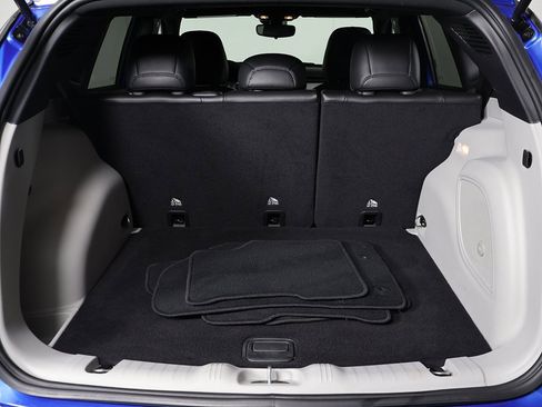 Used 2023 Jeep Compass Latitude w/ Sun and Sound Group image 14