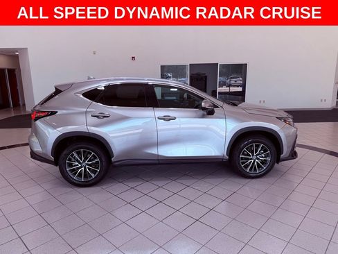 Certified 2025 Lexus NX 250 FWD w/ Towing Package (2000 Lbs) image 9