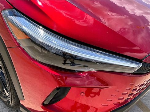 Used 2026 Toyota Corolla Cross XSE w/ Convenience Package image 28