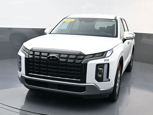 Used 2025 Hyundai Palisade SE image 8