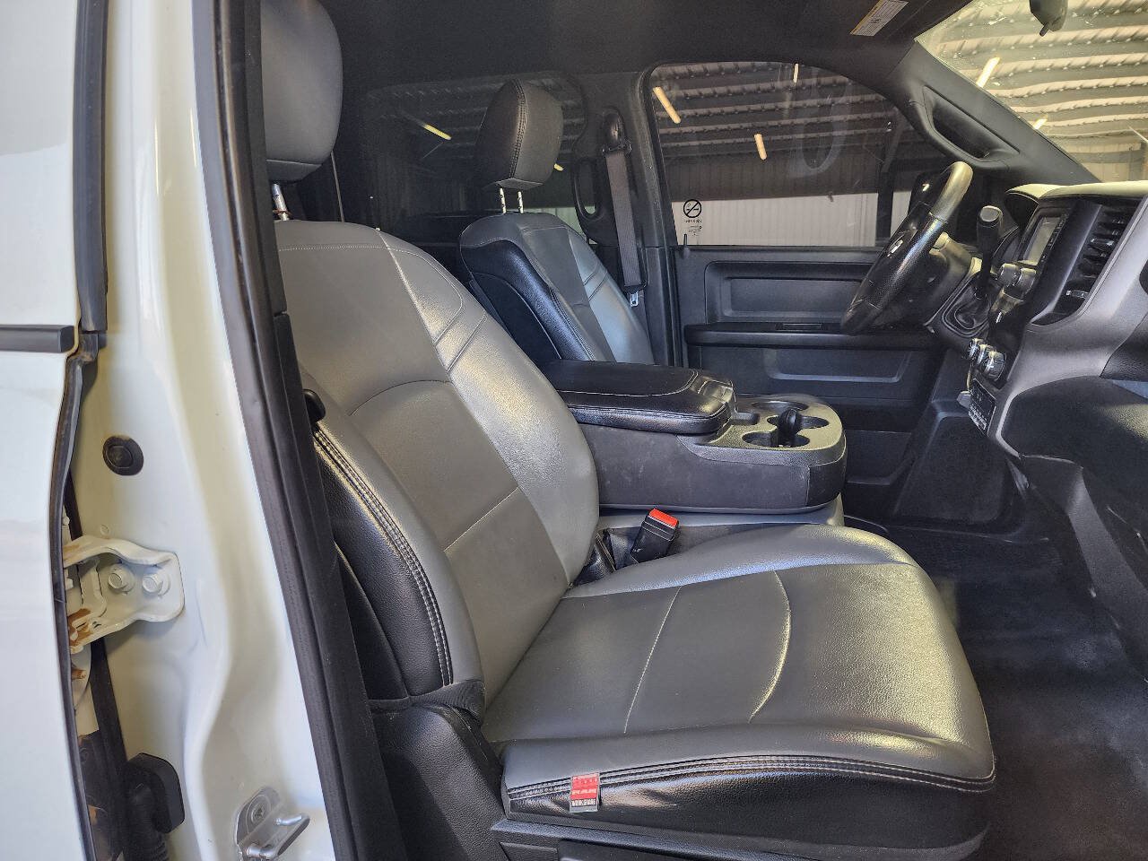 Used 2022 RAM 3500 Tradesman w/ Max Tow Package AWD/4WD image 21