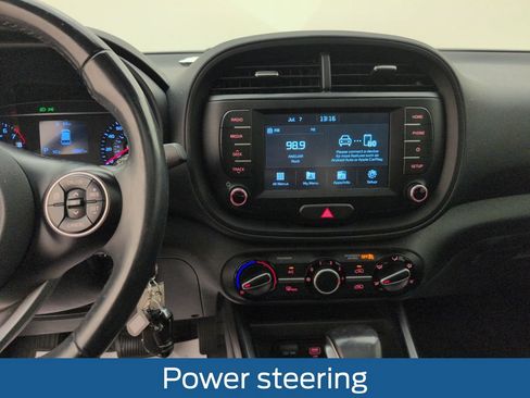 Used 2021 Kia Soul GT-Line FWD image 19