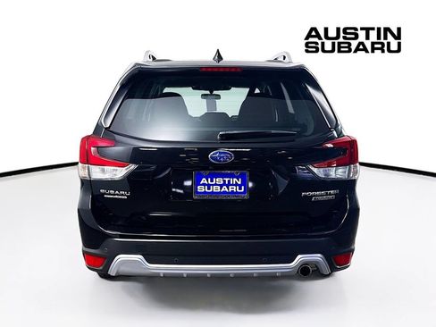 Used 2023 Subaru Forester Touring AWD/4WD image 6