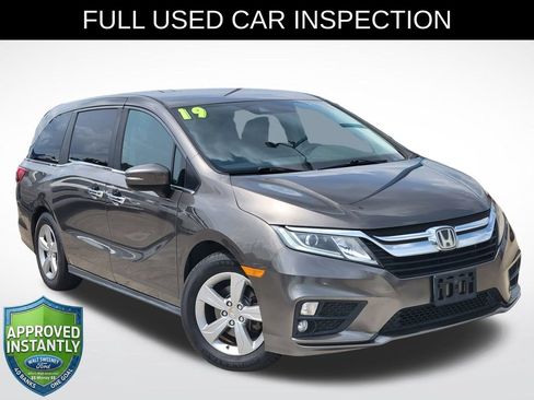 Used 2019 Honda Odyssey EX image 1
