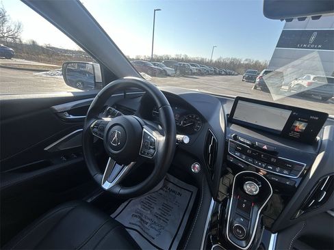 Used 2024 Acura RDX w/ Technology Package image 11
