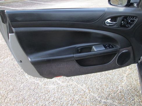 Used 2014 Jaguar XKR R image 17