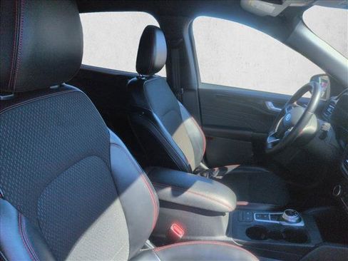Used 2024 Ford Escape ST-Line image 21