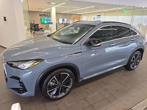 Used 2023 INFINITI QX55 Luxe w/ Cargo Package image 1