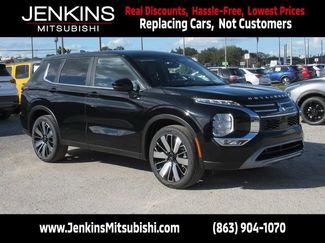 New 2026 Mitsubishi Outlander SE video 1