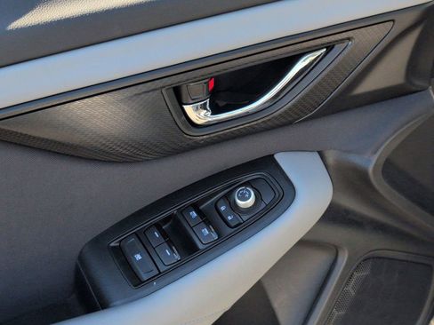 Used 2025 Subaru Outback Premium image 13