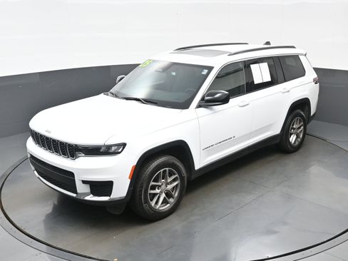 Used 2025 Jeep Grand Cherokee L Laredo w/ Trailer Tow Package AWD/4WD image 35