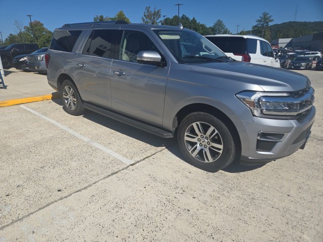 Used 2024 Ford Expedition Max Limited AWD/4WD image 18