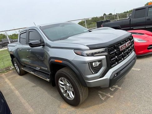 Used 2023 GMC Canyon Elevation w/ Elevation Premium Package AWD/4WD image 4