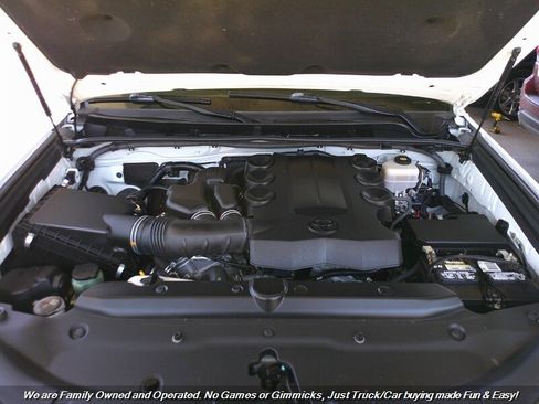 Used 2018 Toyota 4Runner SR5 Premium image 54