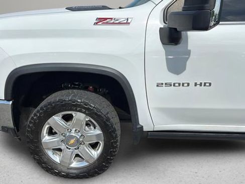Used 2022 Chevrolet Silverado 2500 LTZ w/ LTZ Plus Package image 36
