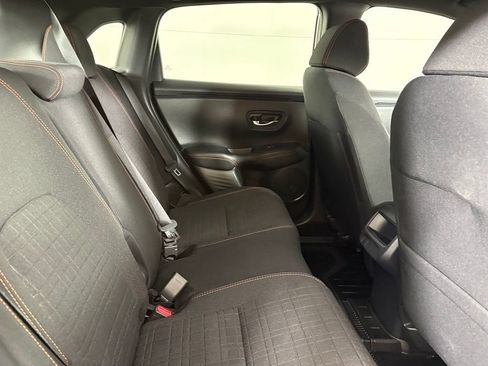 Used 2025 Honda HR-V Sport image 17