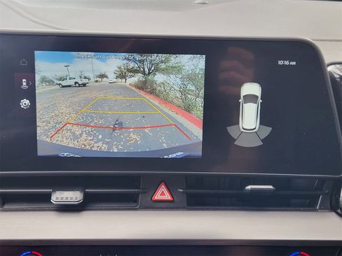 Certified 2024 Kia Sportage EX image 17