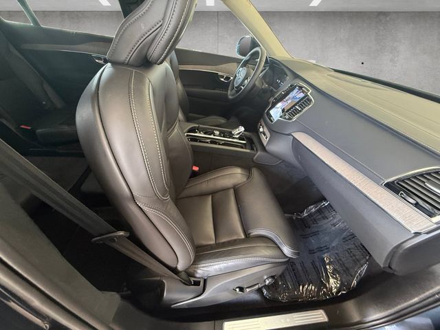 Used 2023 Volvo XC90 B6 Ultimate w/ Lounge Package AWD/4WD image 24
